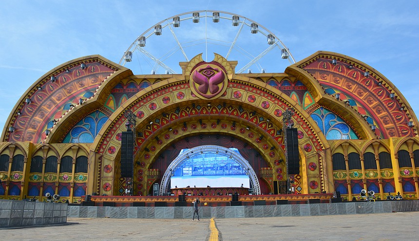 Tomorrowland 5